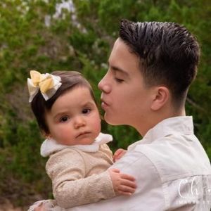 Meet your Posher, El mennon